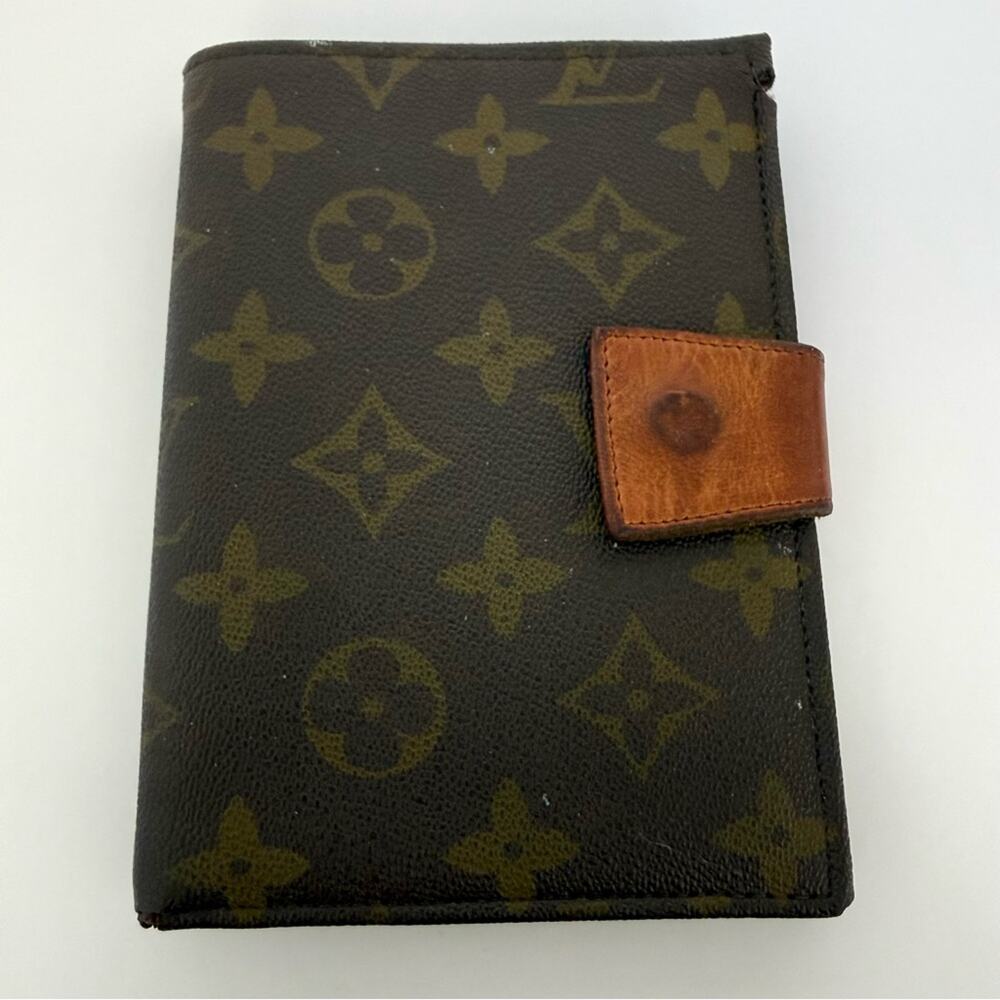 Louis Vuitton vintage unisex wallet Authentic